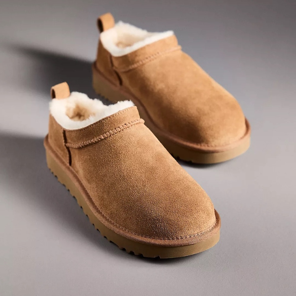 LIKE NEW! UGG Classic Micro Boots!